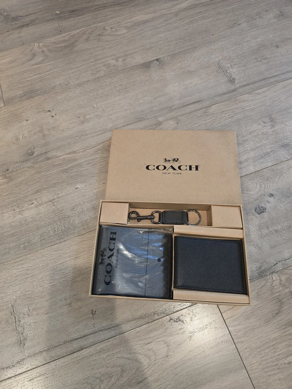 Coach Black Pebble Leather Wallet with Matching Keychain Set